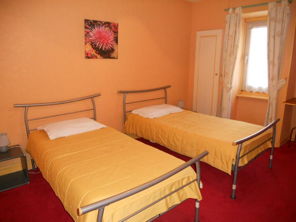 Hotel De La Gare Morlaix Phòng bức ảnh