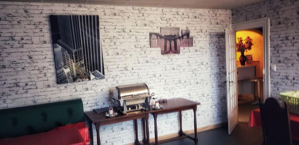 Hotel De La Gare Morlaix Ngoại thất bức ảnh